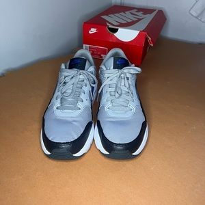 NIKE AIR MAX SC